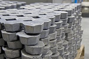 High-Purity Refined Lead Ingots (Pb 99.97%+)